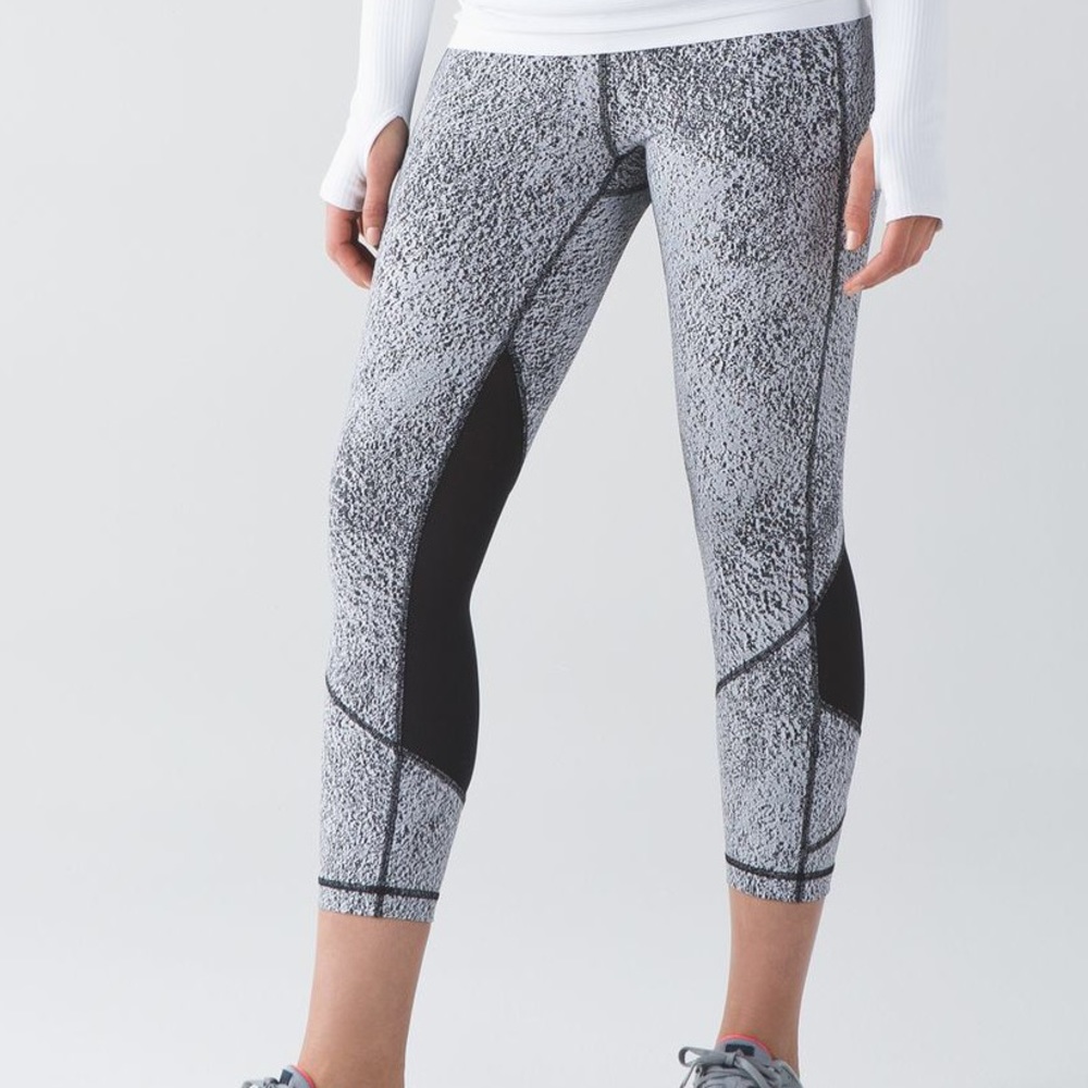 Lululemon Pace Revival Crop